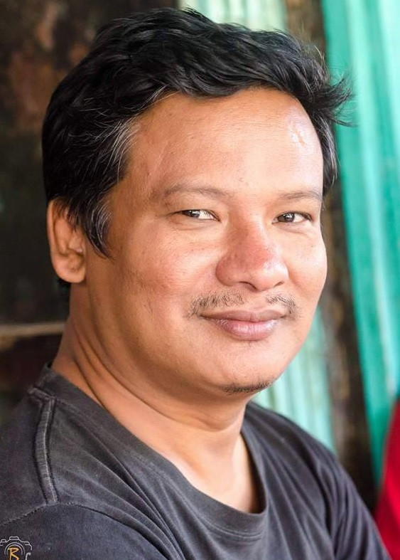 सुदीप पाख्रिन