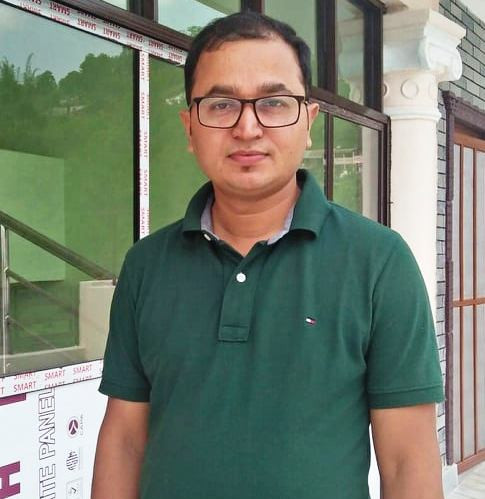 राजेन्द्र आचार्य