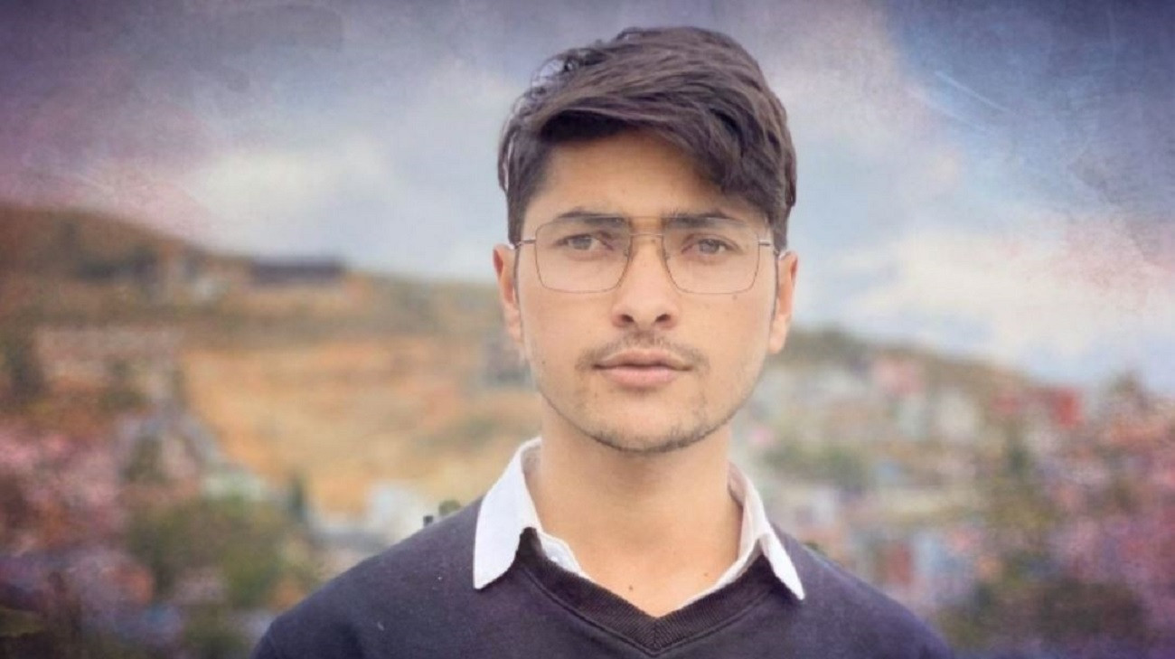 विवेक त्रिपाठी