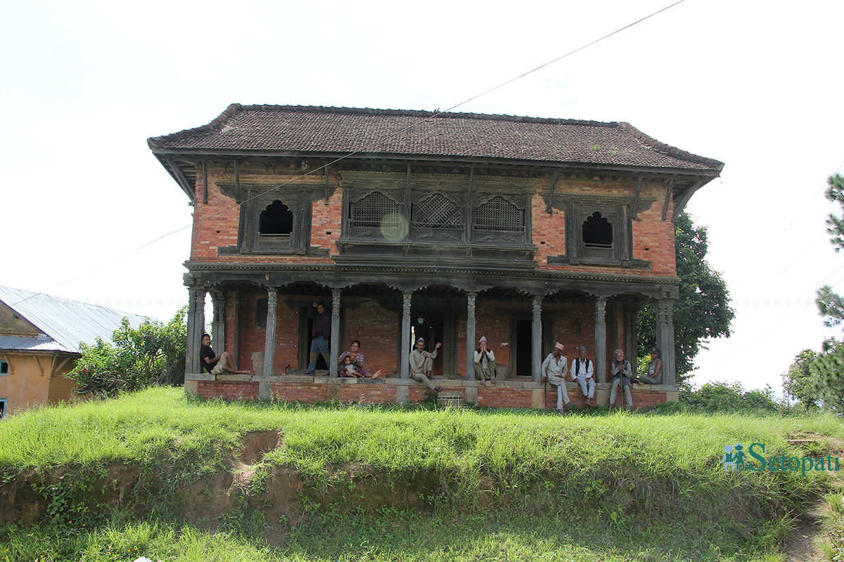 आजका तस्बिरहरू- असोज ६