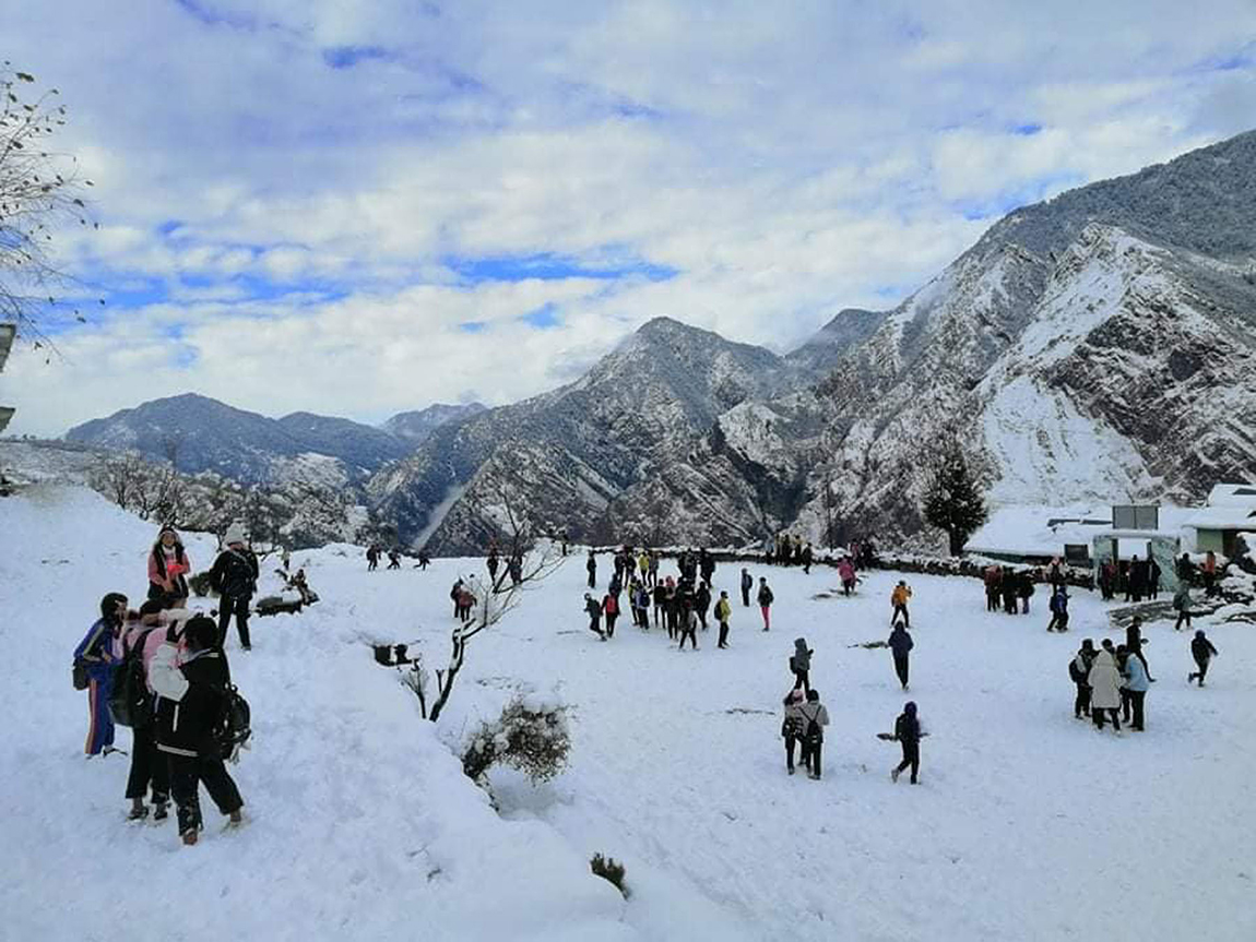 आजका तस्बिर पुस १७