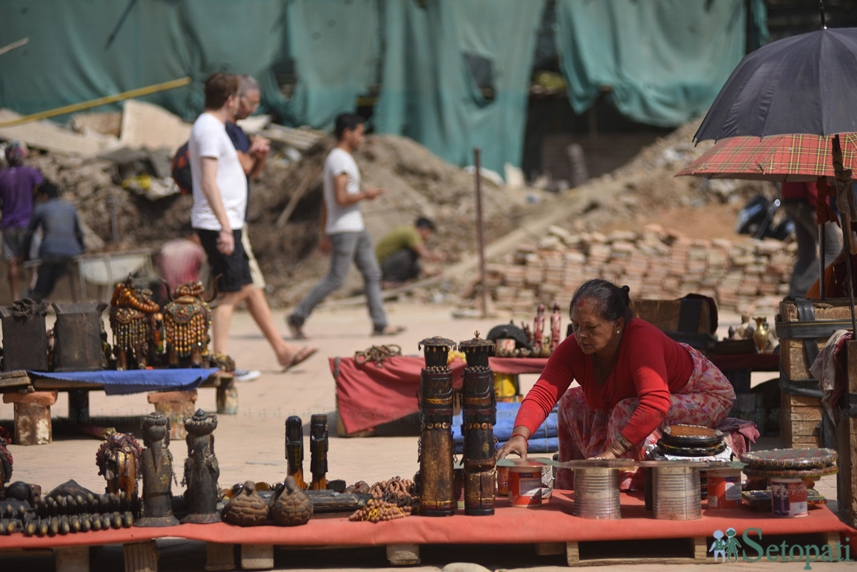 आजका तस्बिरहरू कात्तिक १३