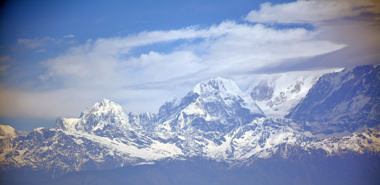 आजका तस्बिरहरू फागुन २०