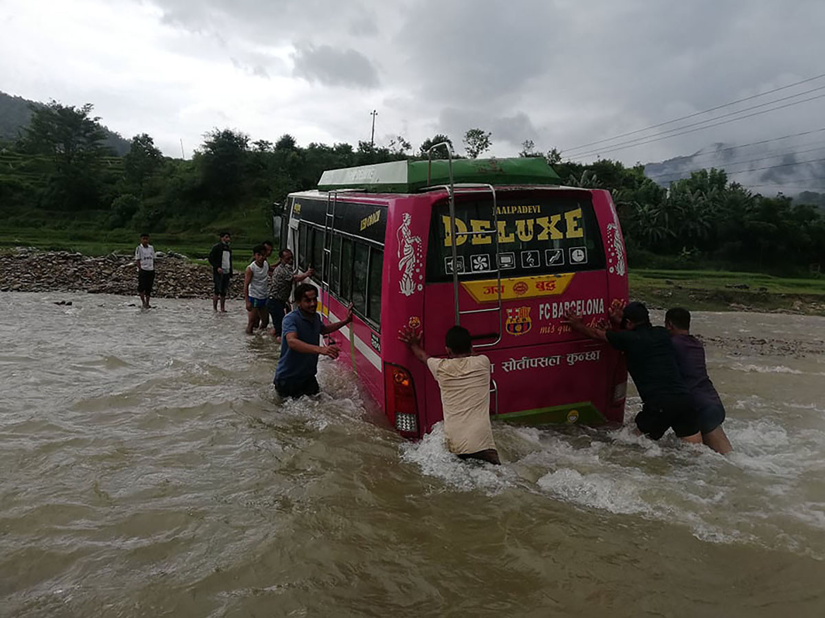 आजका तस्बिरहरू साउन १२