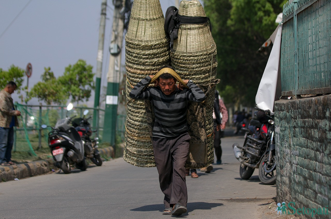 आजका तस्बिरहरू-चैत ८