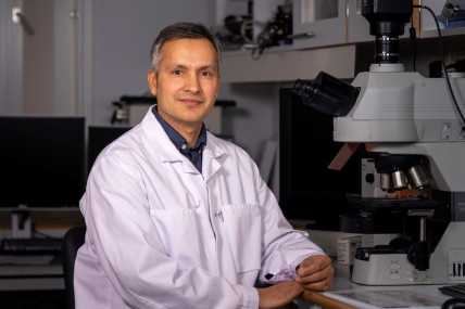 नर्वेको विश्वविद्यालयमा जमेका नेपाली डाक्टर