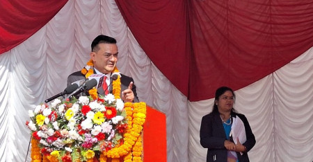 जावलाखेल ग्रुपका प्रबन्धक राजबहादुर साह। फाइल तस्बिर।