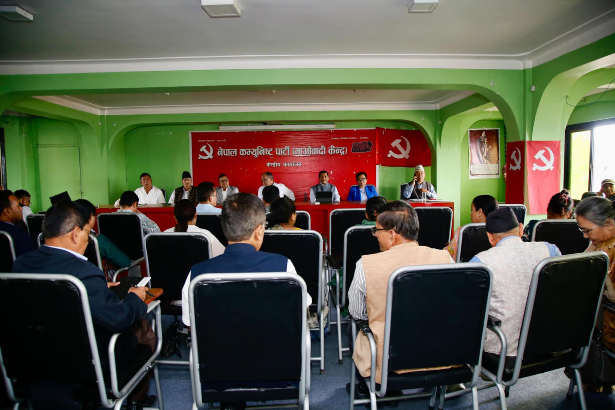 माओवादीको स्थायी कमिटी बैठक जारी