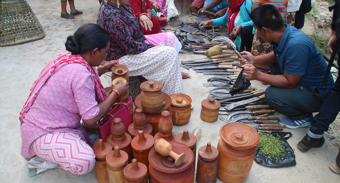 आजका तस्बिर- असार २८