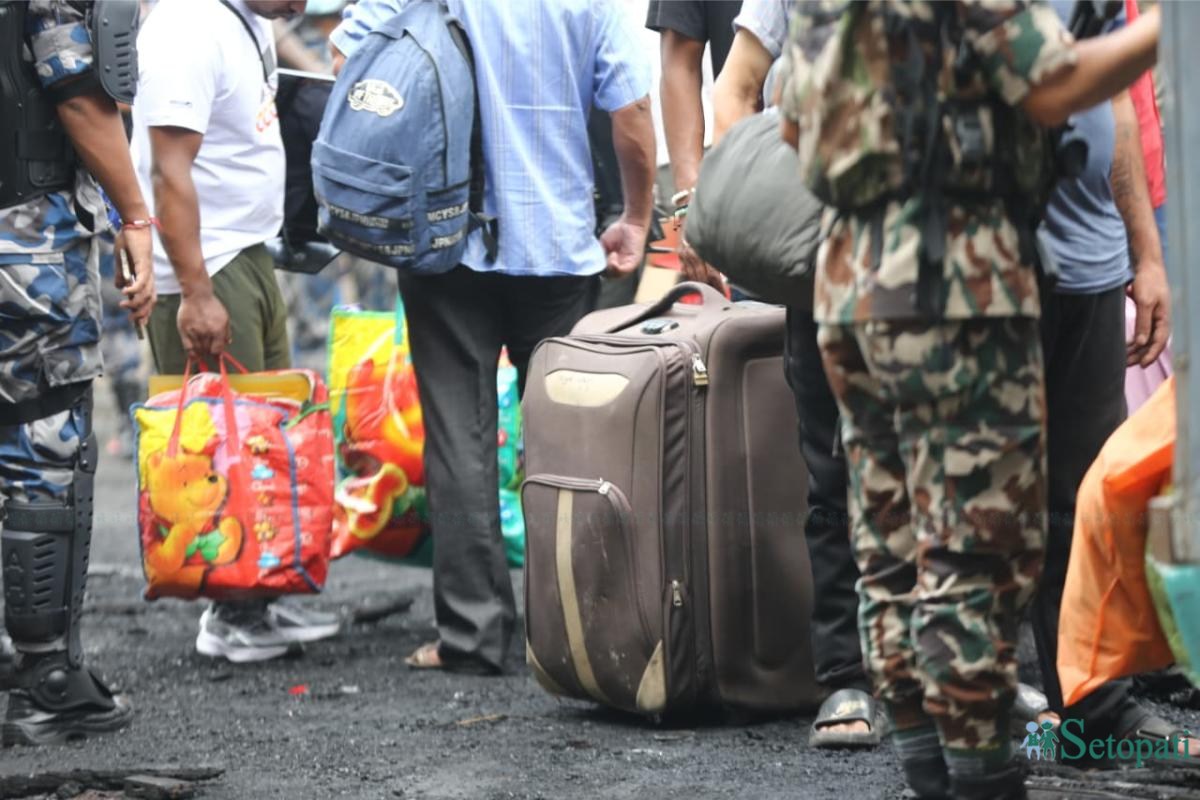 जेलबाट १४ हजार भागे पनि भागेका थिएनन् १५ हजार बढी कैदीबन्दी