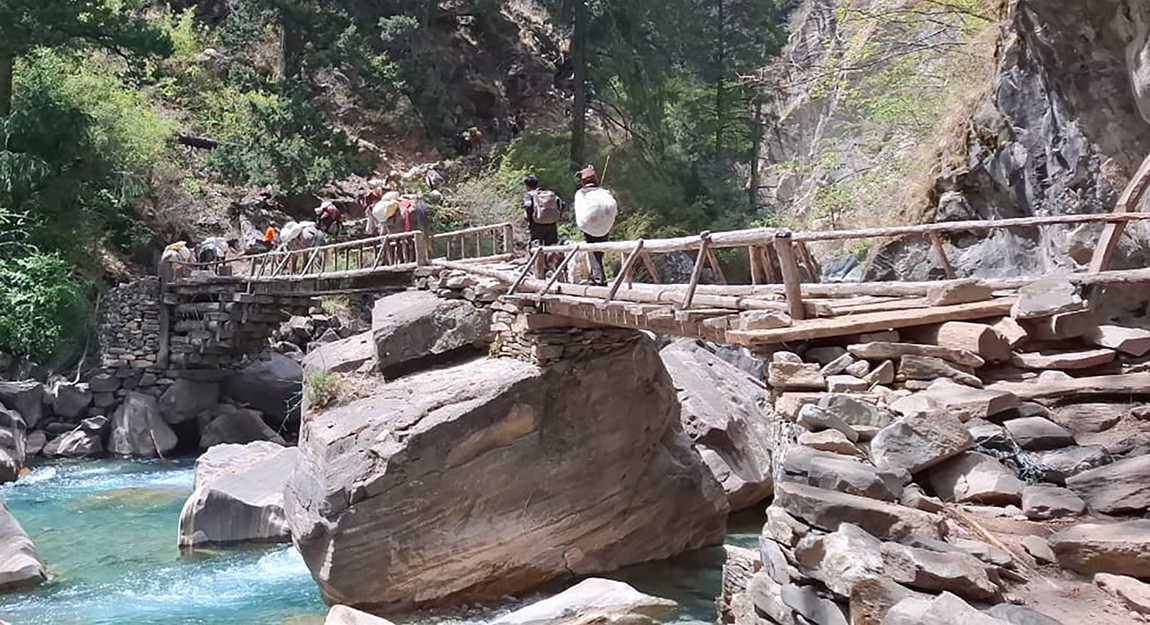 आजका तस्बिर- असार १७