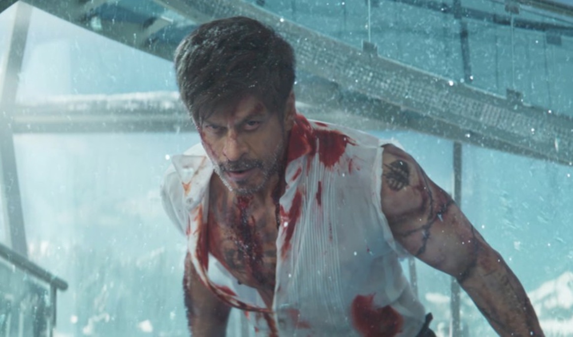 'किङ' को दृश्यमा शाहरूख खान।