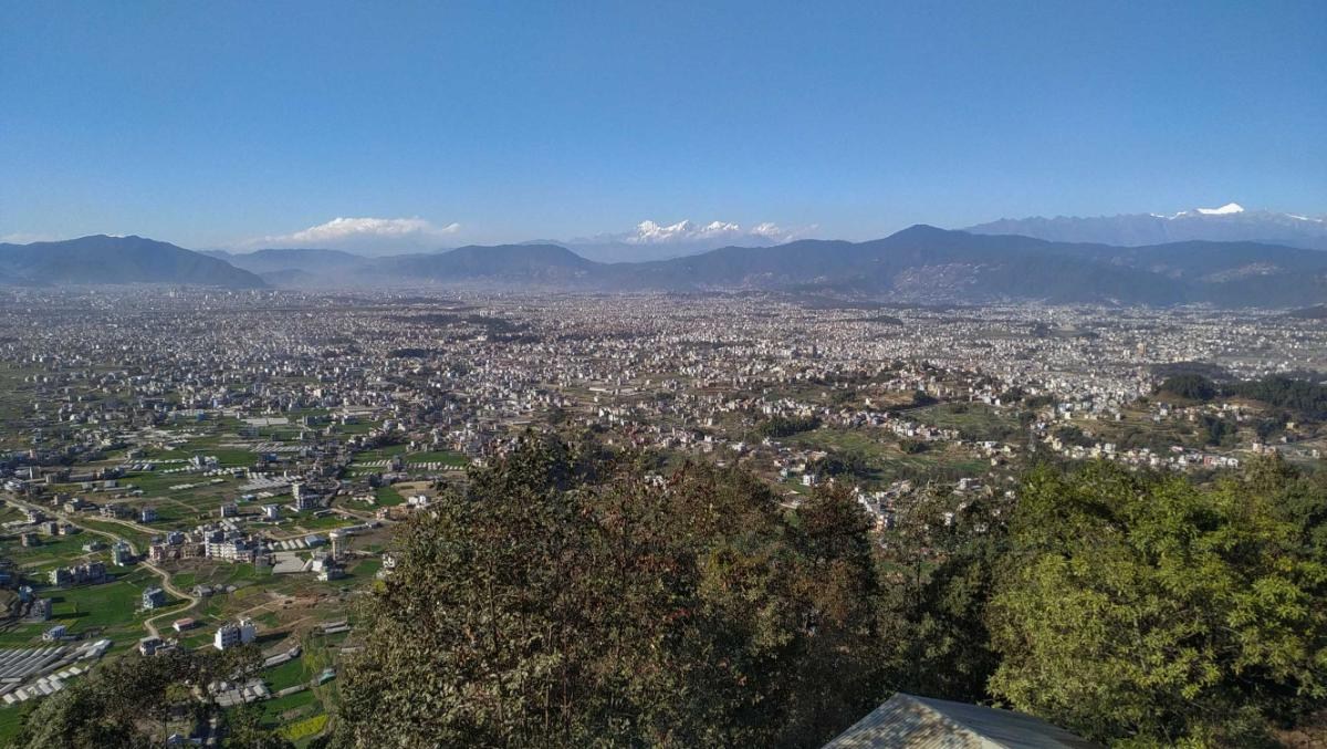 Mountain-seen-from-ktm-valley_Nepal-photo-library2-ink-1737708321.jpeg