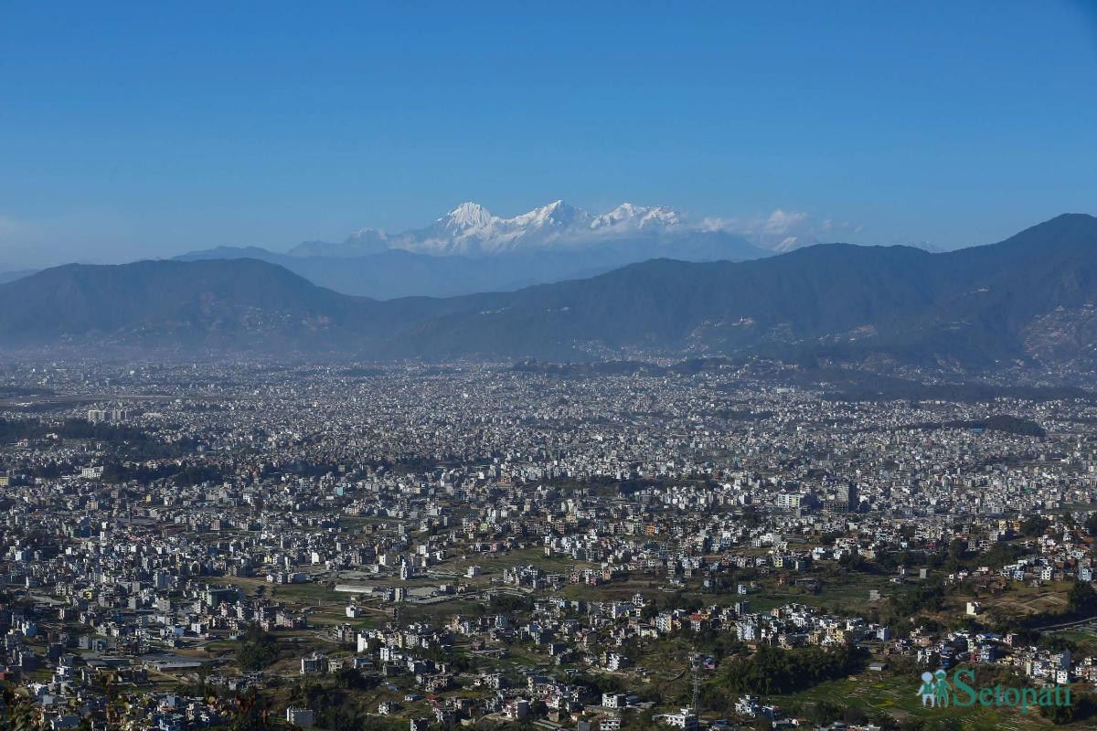 Mountain-seen-from-ktm-valley_Nepal-photo-library7-ink-1737708323.jpeg