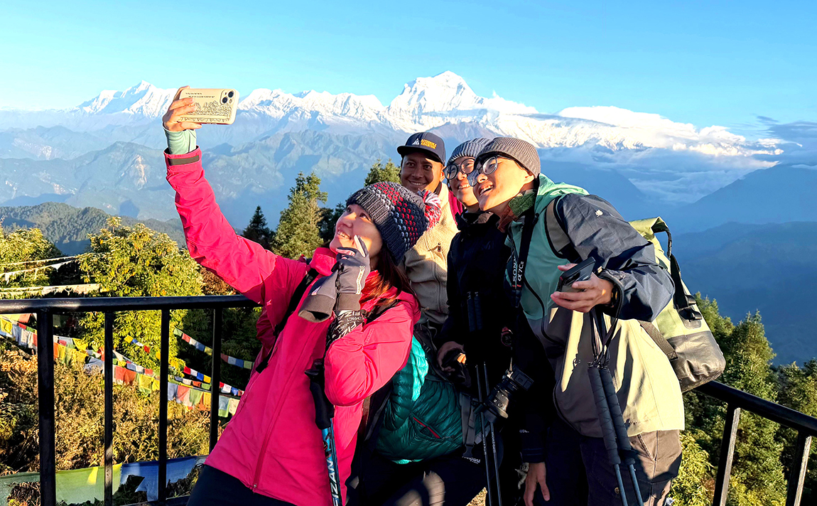 आजका तस्बिर- असोज २३