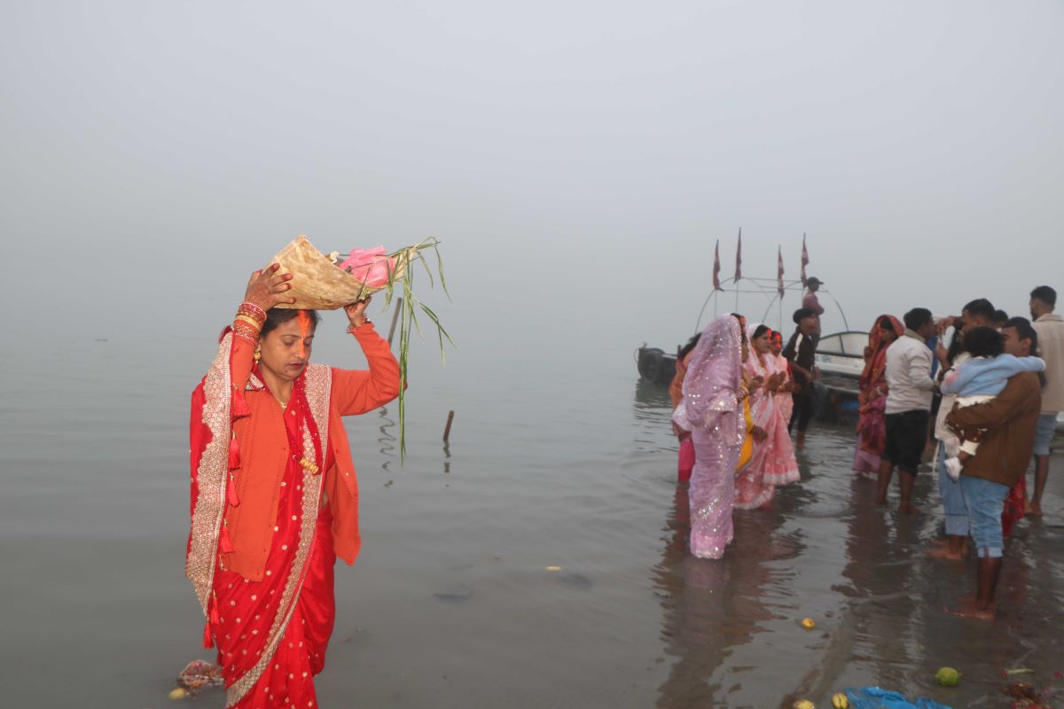 आजका तस्बिर- कात्तिक २३