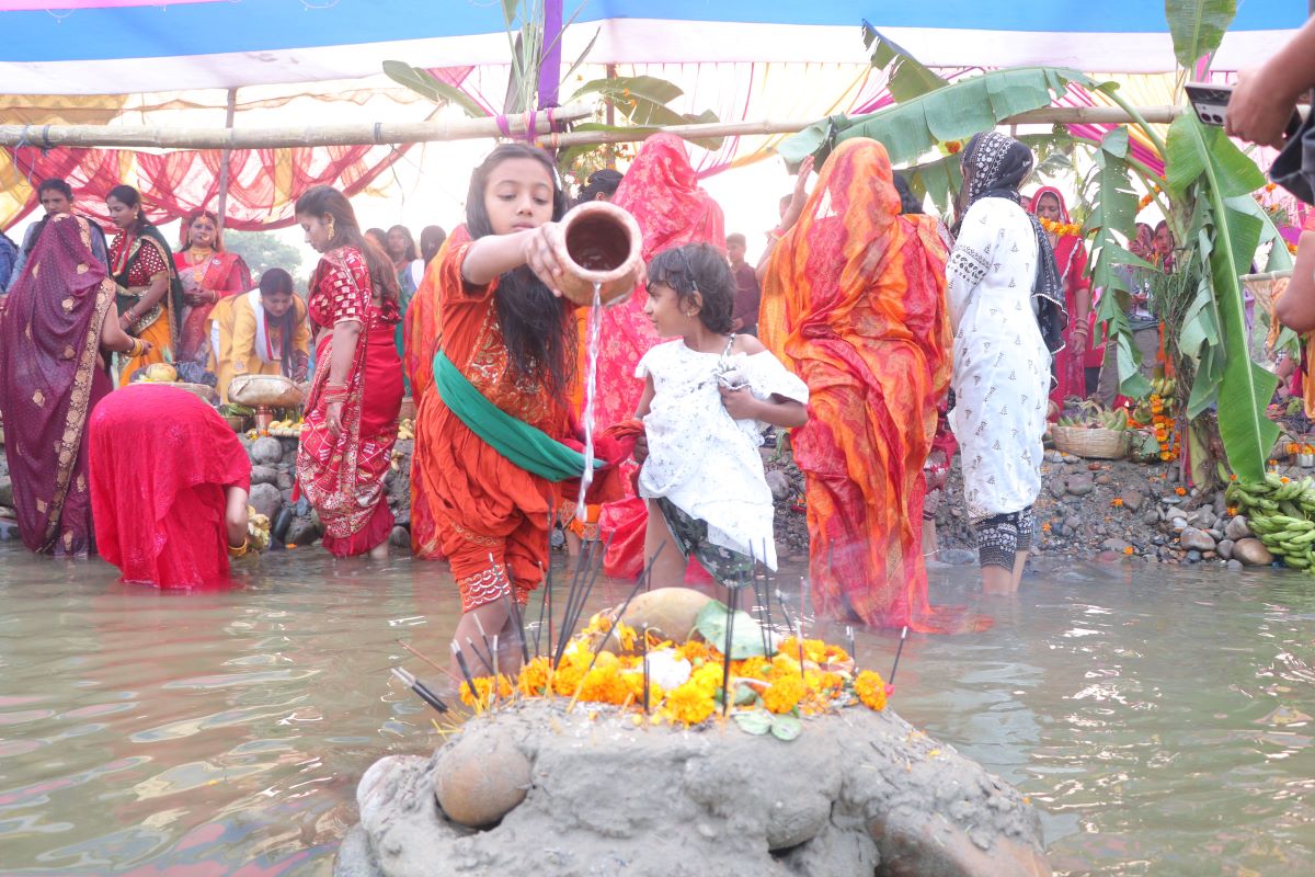 आजका तस्बिर- कात्तिक २३