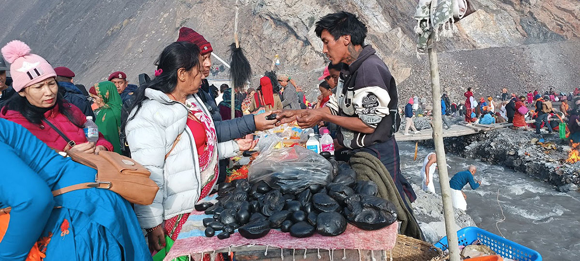 आजका तस्बिर- साउन १२