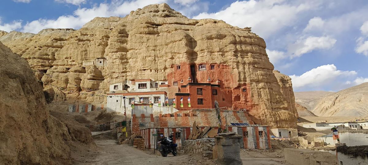 आजका तस्बिर- वैशाख १८