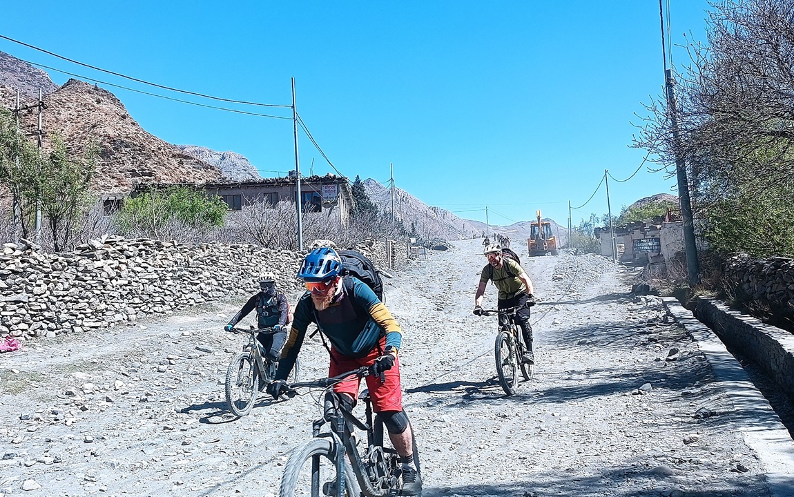 आजका तस्बिर- चैत ११