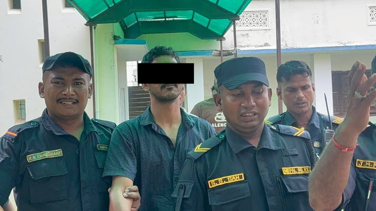 बुवाको सट्टा परीक्षा दिइरहेको अवस्थामा कांग्रेस क्षेत्रीय सभापतिका छोरा पक्राउ