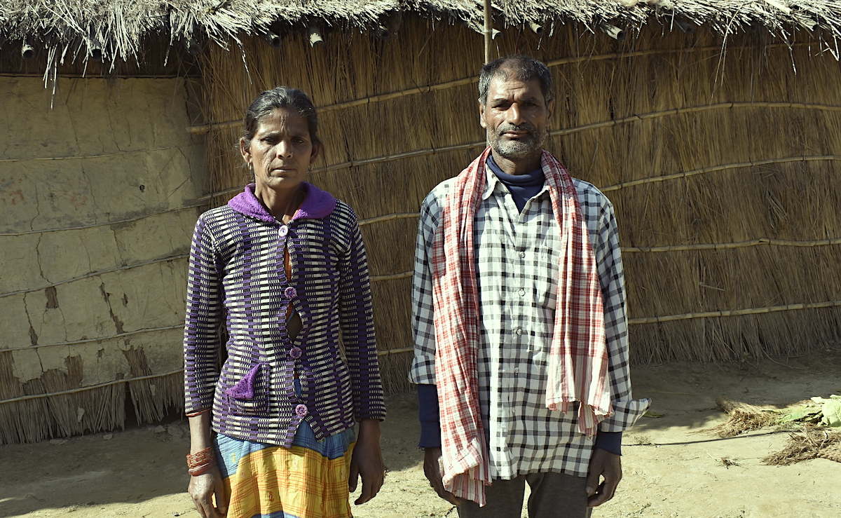 शम्भु राम र उनकी श्रीमती। तस्बिर : बुधेश्वर रजक
