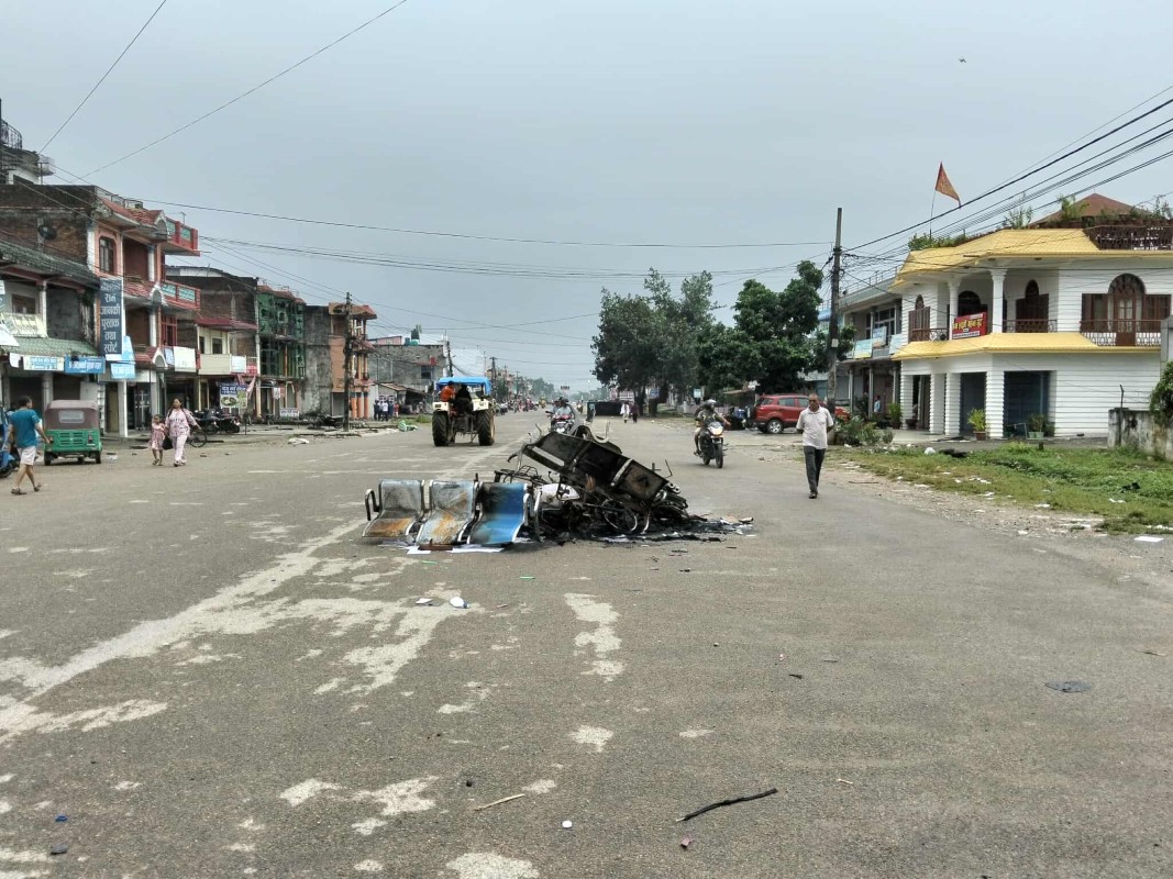 दाङमा आज बेलुकी ५ बजेदेखि भोलि बिहान ५ बजेसम्म कर्फ्यू आदेश जारी