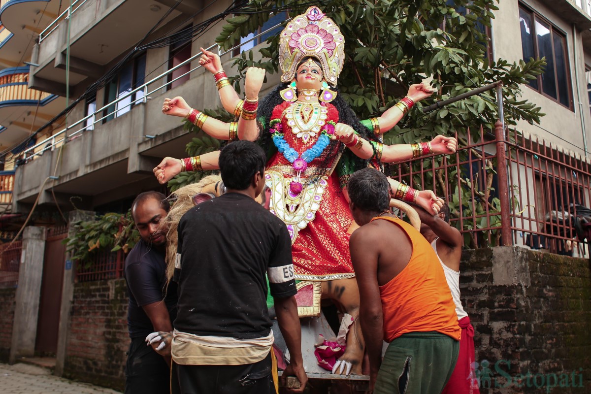 durga-murti-(4)-1727876151.jpg