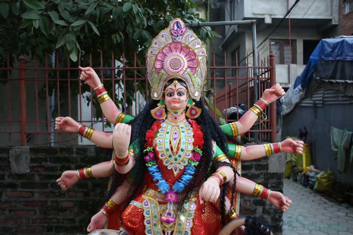 durga-murti-(8)-1727876152.jpg