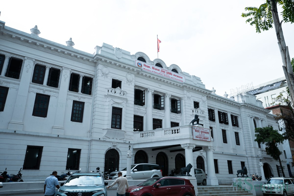 शिक्षा मन्त्रालयलाई सारियो लैनचौरस्थित केशरमहलमा (तस्बिरहरू)