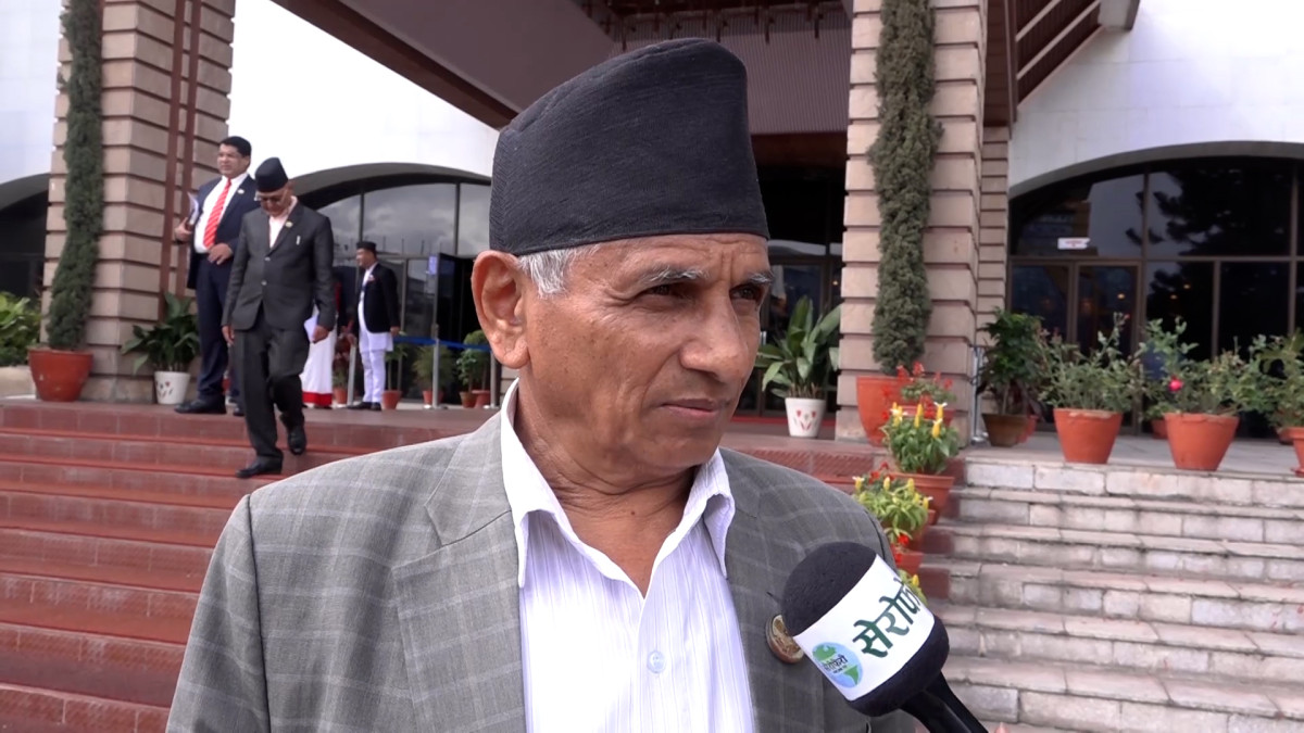 सामाजिक सञ्जाल बन्द हुँदा देश अस्तव्यस्त हुन्छ, हामी विरोध गर्छौंः हितराज पाण्डे