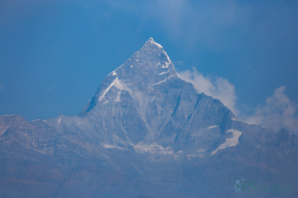 machhapuchhre-himal-(1)-1735998366.jpg