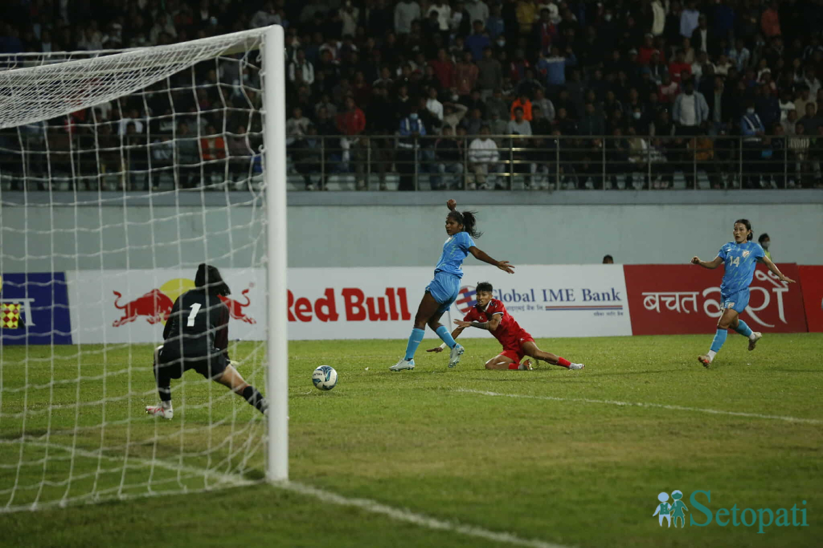 nepal-vs-india-footbal-saf-(5)-1730037285.jpg