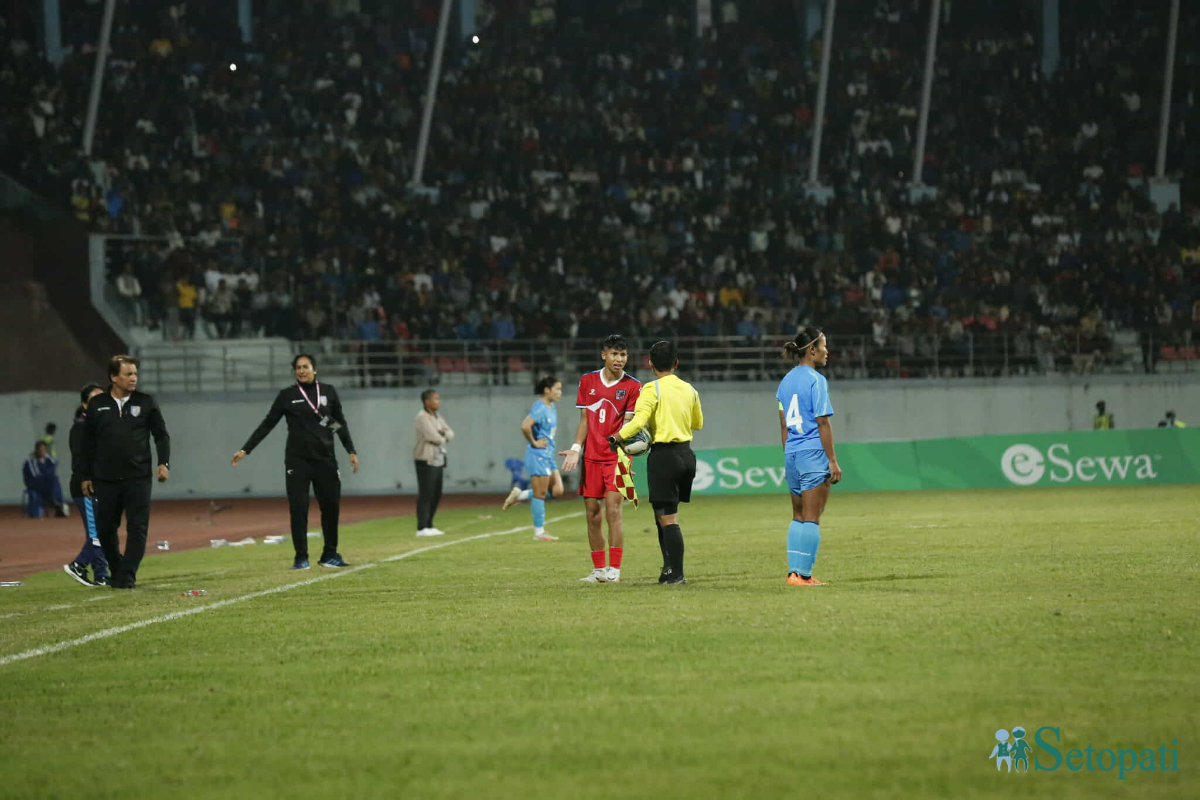 nepal-vs-india-red-card-saf--(22)-1730038508.jpg