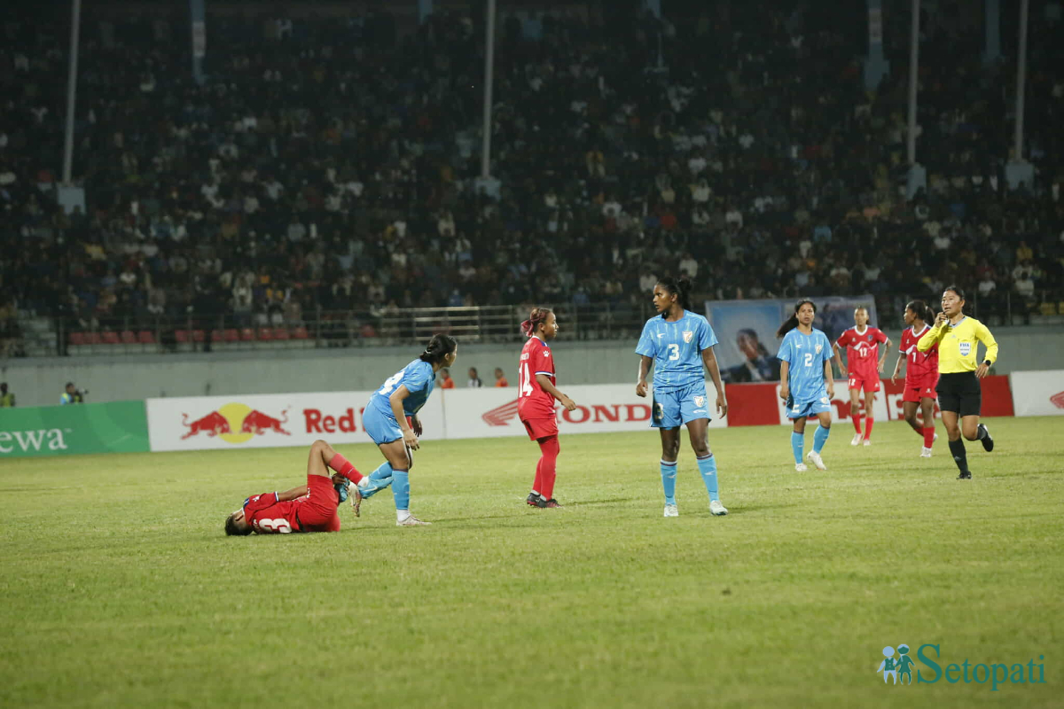 nepal-vs-india-red-card-saf--(8)-1730038503.jpg