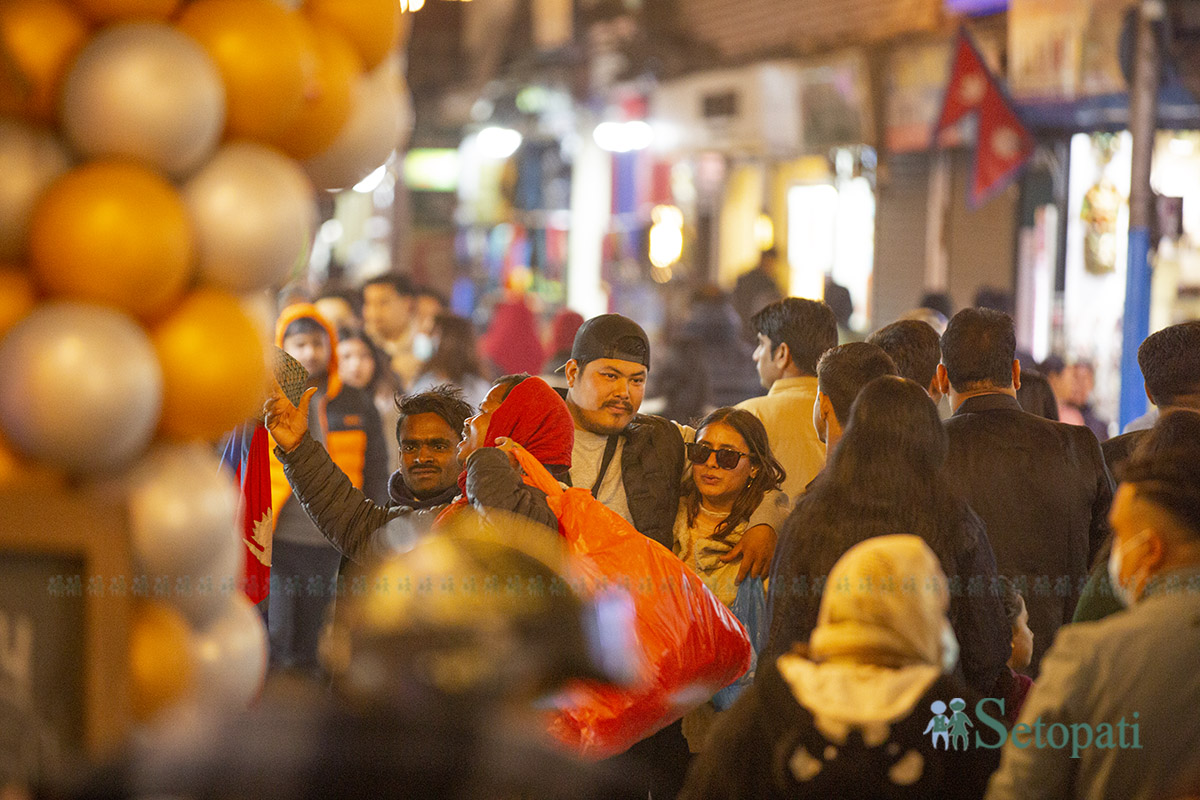 new-year-thamel--(16)-1735656348.jpg