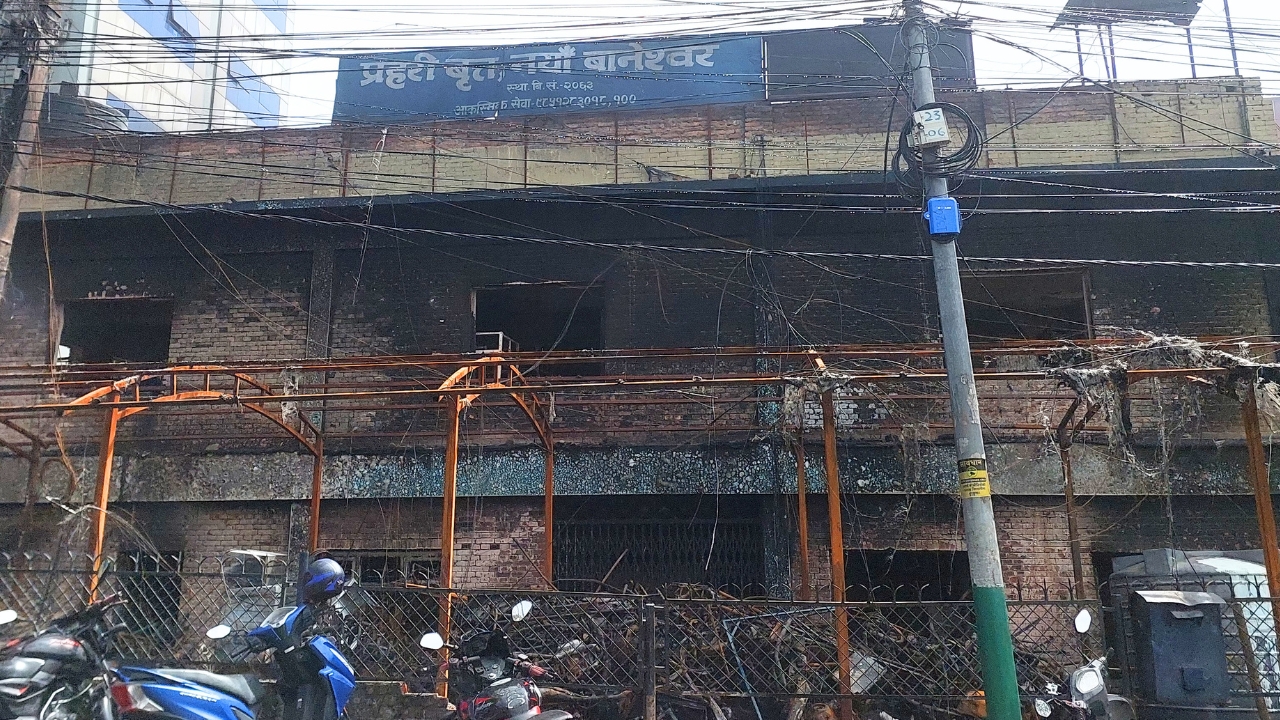 काठमाडौं उपत्यकामा रहेका १२२ वटा प्रहरीका भवनमा पूर्ण क्षति