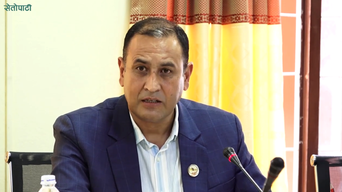 रामहरि खतिवडालाई संसदीय सुनुवाइ समिति सभापति बनाउने कांग्रेसको तयारी