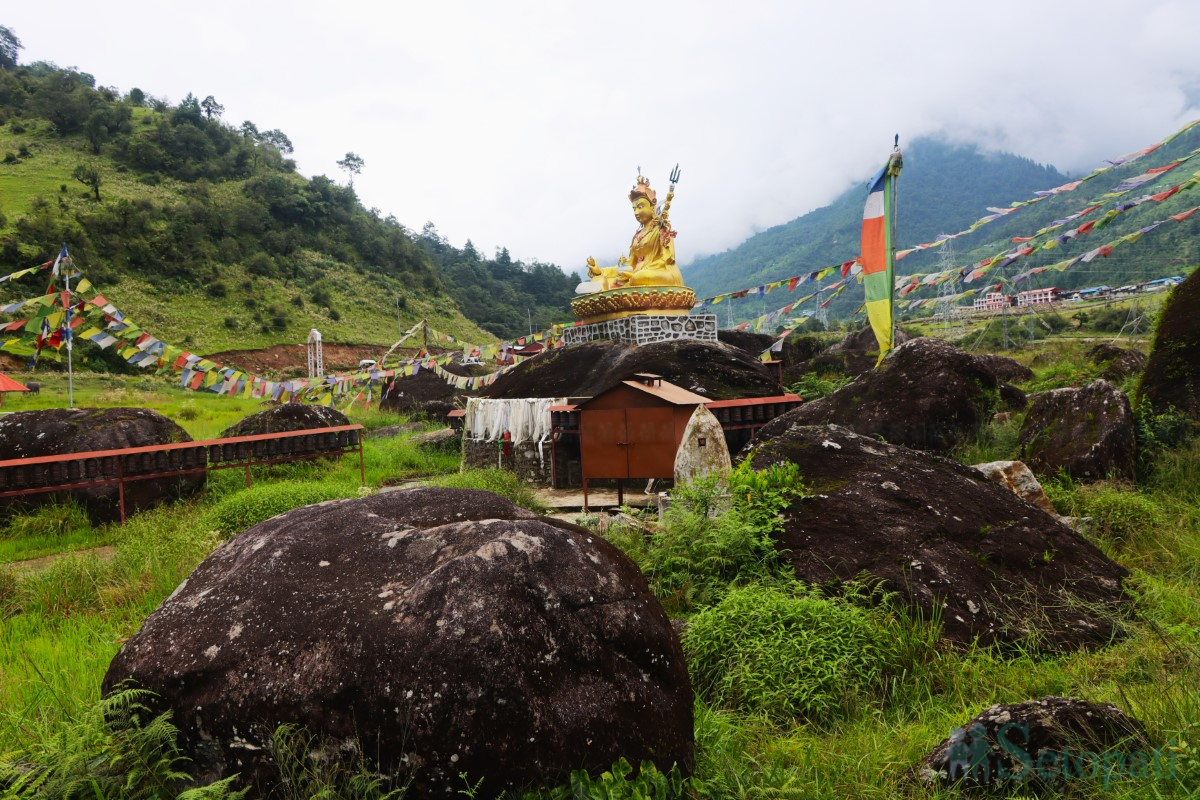 stone-park-dolakha-(5)-1723270804.jpg