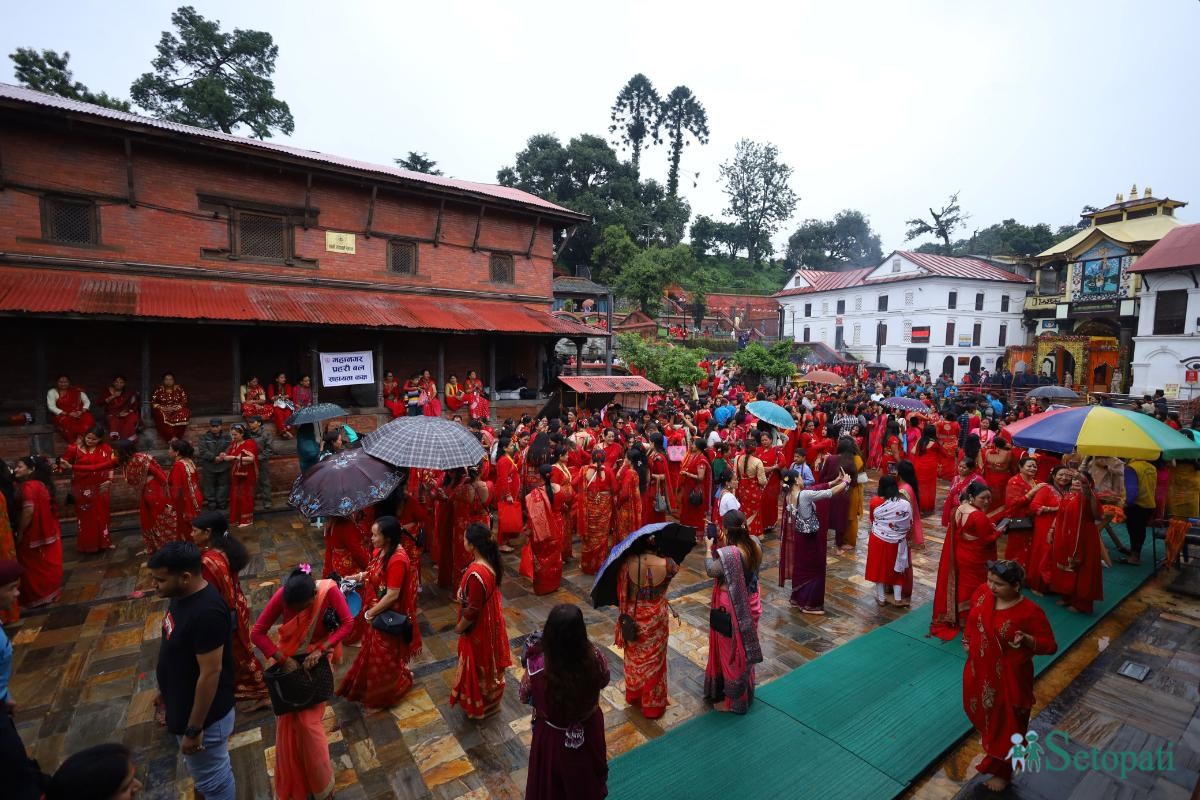 teej-pashupatinath-(15)-ink-1725591824.jpeg