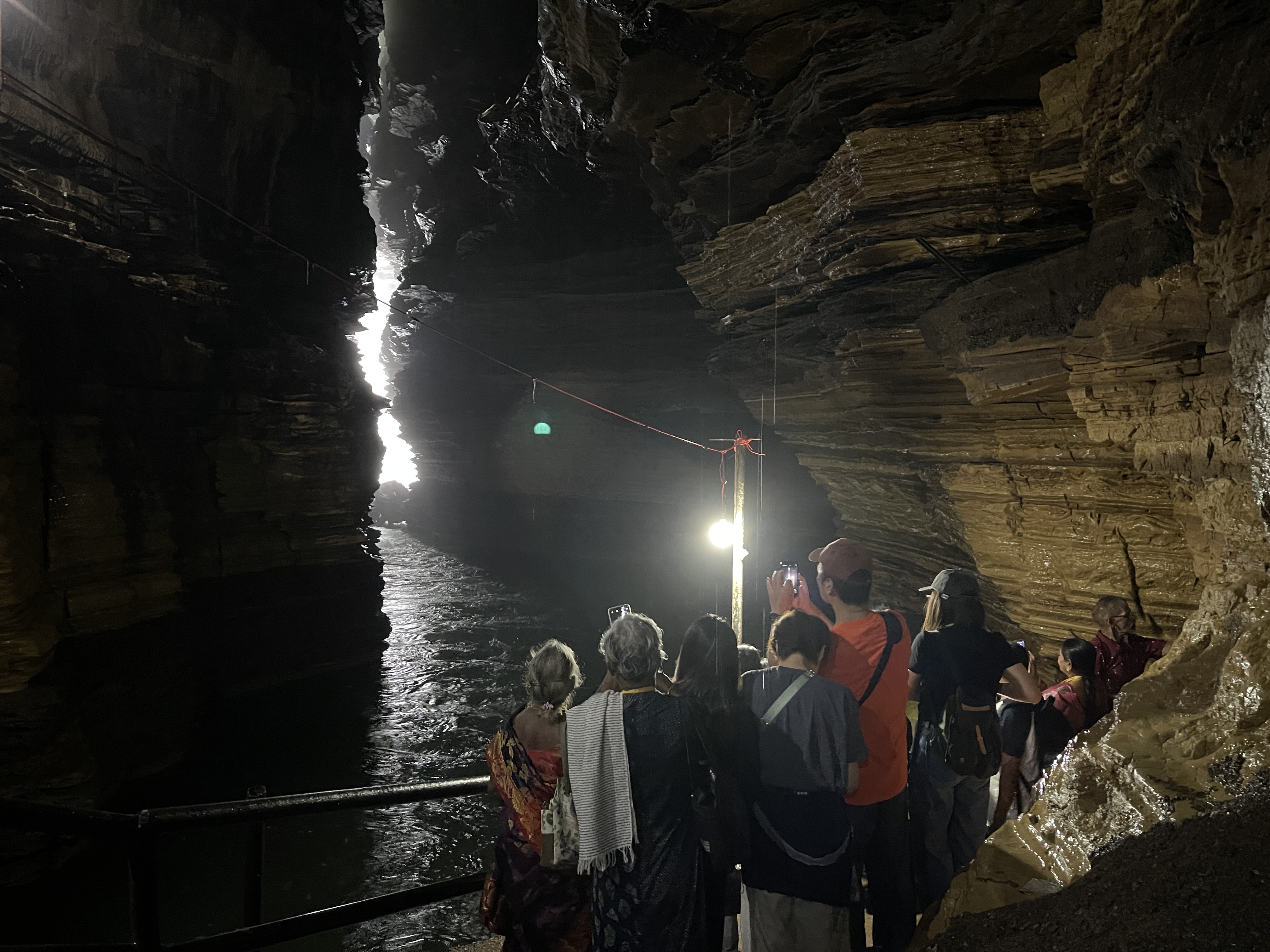 torist-in-gupteswor-cave-1727351840.JPG