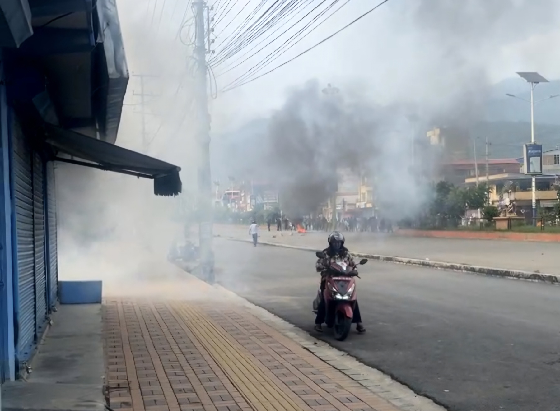 काठमाडौंका विभिन्न ठाउँमा मंगलबार बिहान ५ बजेसम्म कर्फ्यू